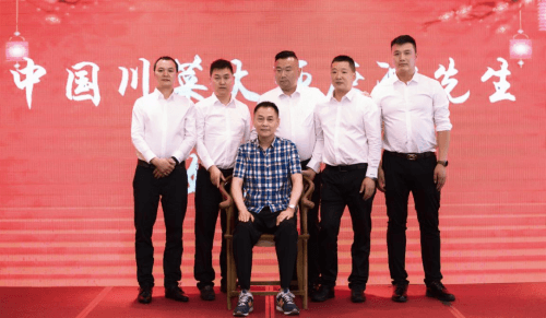 唐玖珑创始人唐冲喜收爱徒：薪火相传 名家齐聚