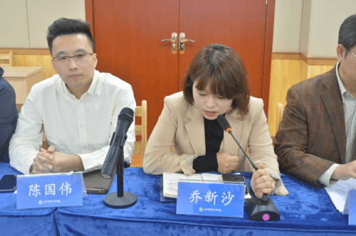 原成都市第一人民医院院长傅红春教授正式出任成都仁品耳鼻喉专科医院行政院长！